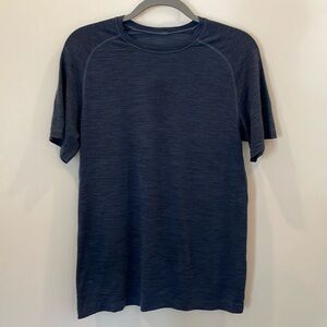 Lulu Lemon metal vent tech men’s small tee
